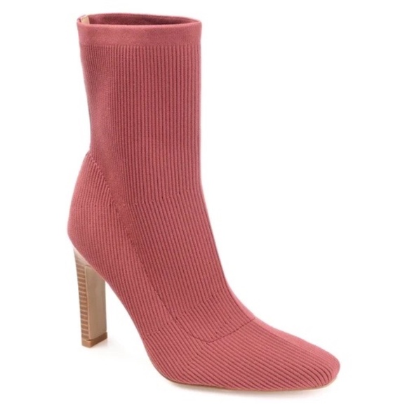 Journee Collection Shoes - Journey Collection Pull On Ribbed Bootie Size 12